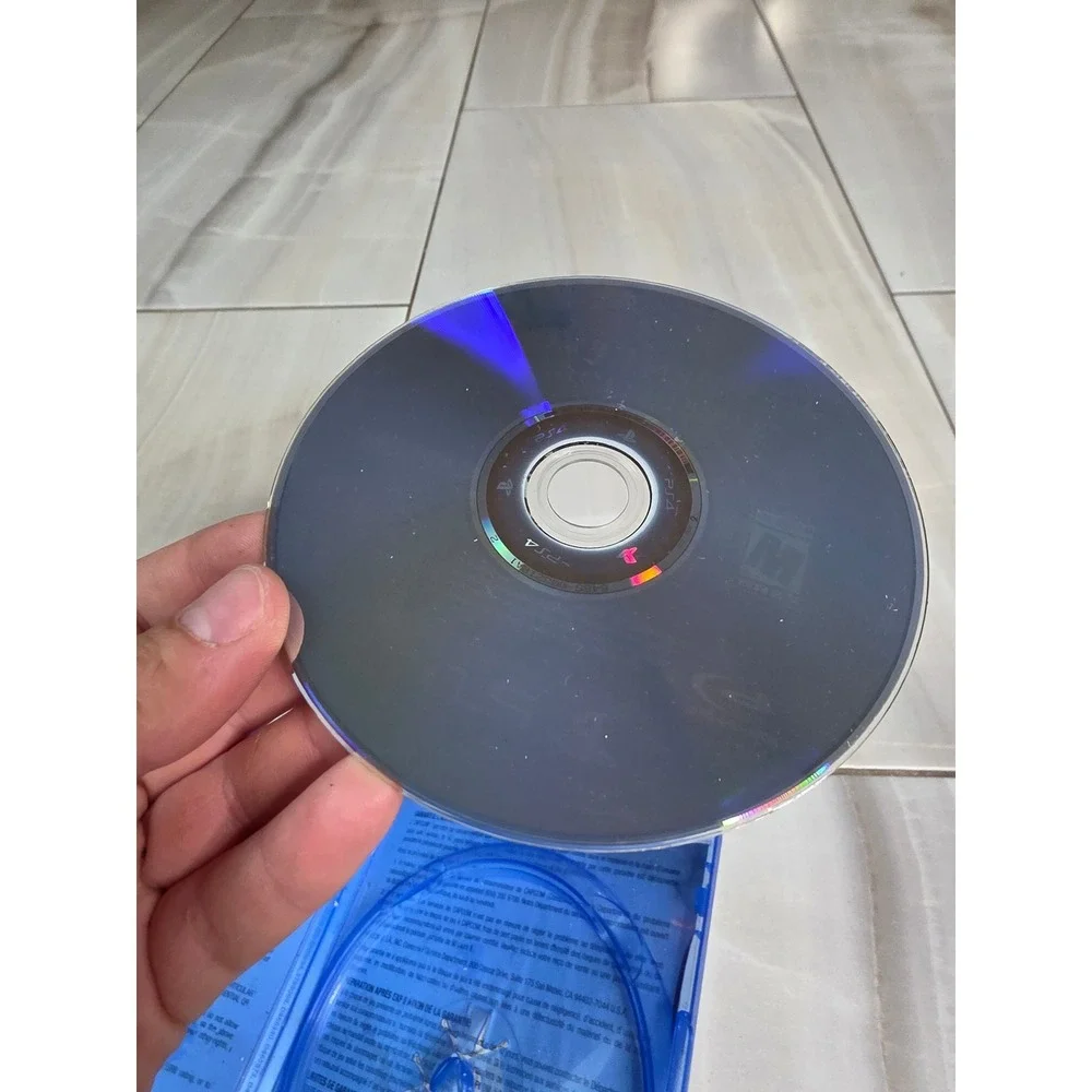 Resident Evil‎ Revelations 2 PS4 PlayStation 4 Capcom Survival Horror Game S4